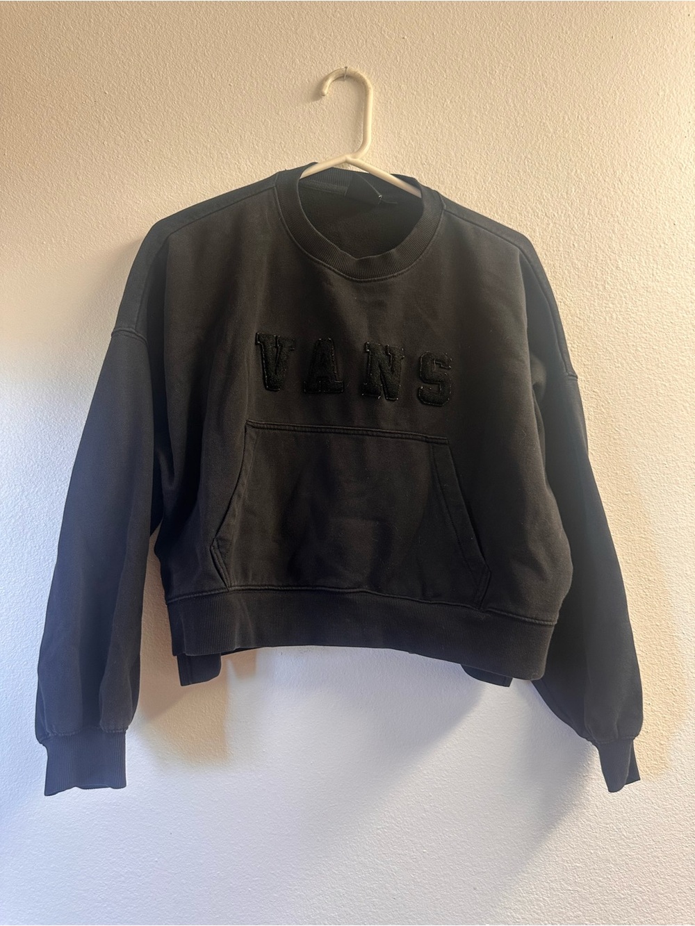 Vans Black Cropped Crew Sweatshirt with Embossed Logo
